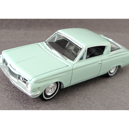 1964 Plymouth Barracuda Auto World Ljus Mintgrön