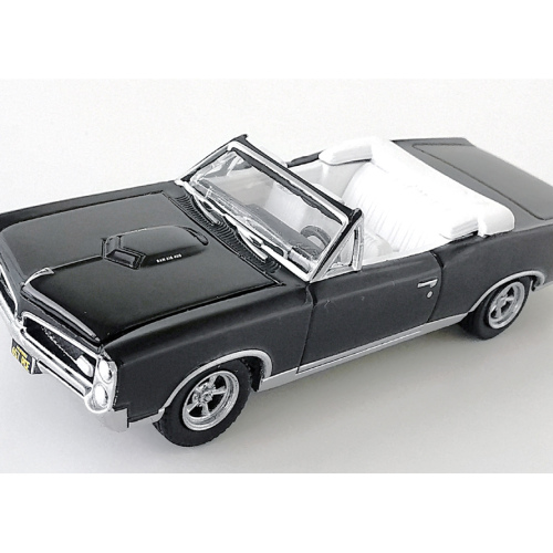1967 Pontiac GTO Convertible Greenlight MacGyver Gloss Svart