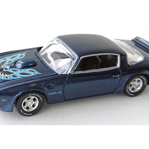 1975 Pontiac Firebird Trans Am 400 Auto World Metalflake Midnattsblå