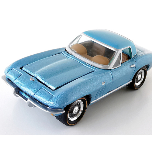 1965 Chevrolet Corvette Johnny Lightning Ljusblå poly