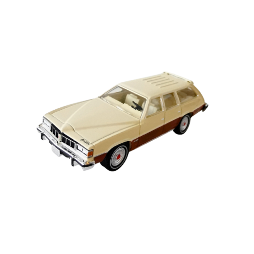 1976 Pontiac Grand Lemans Safari Gloss Vanilla Cream Greenlight