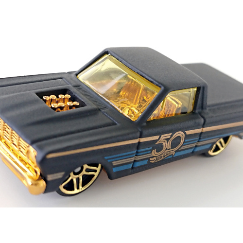 1965 Ford Ranchero Pickup Hot Wheels Mattsvart