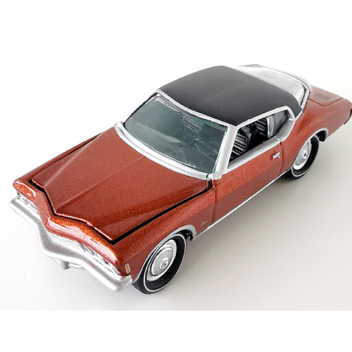 1971 Buick Riviera Johnny Lightning Cinnamon Brown poly